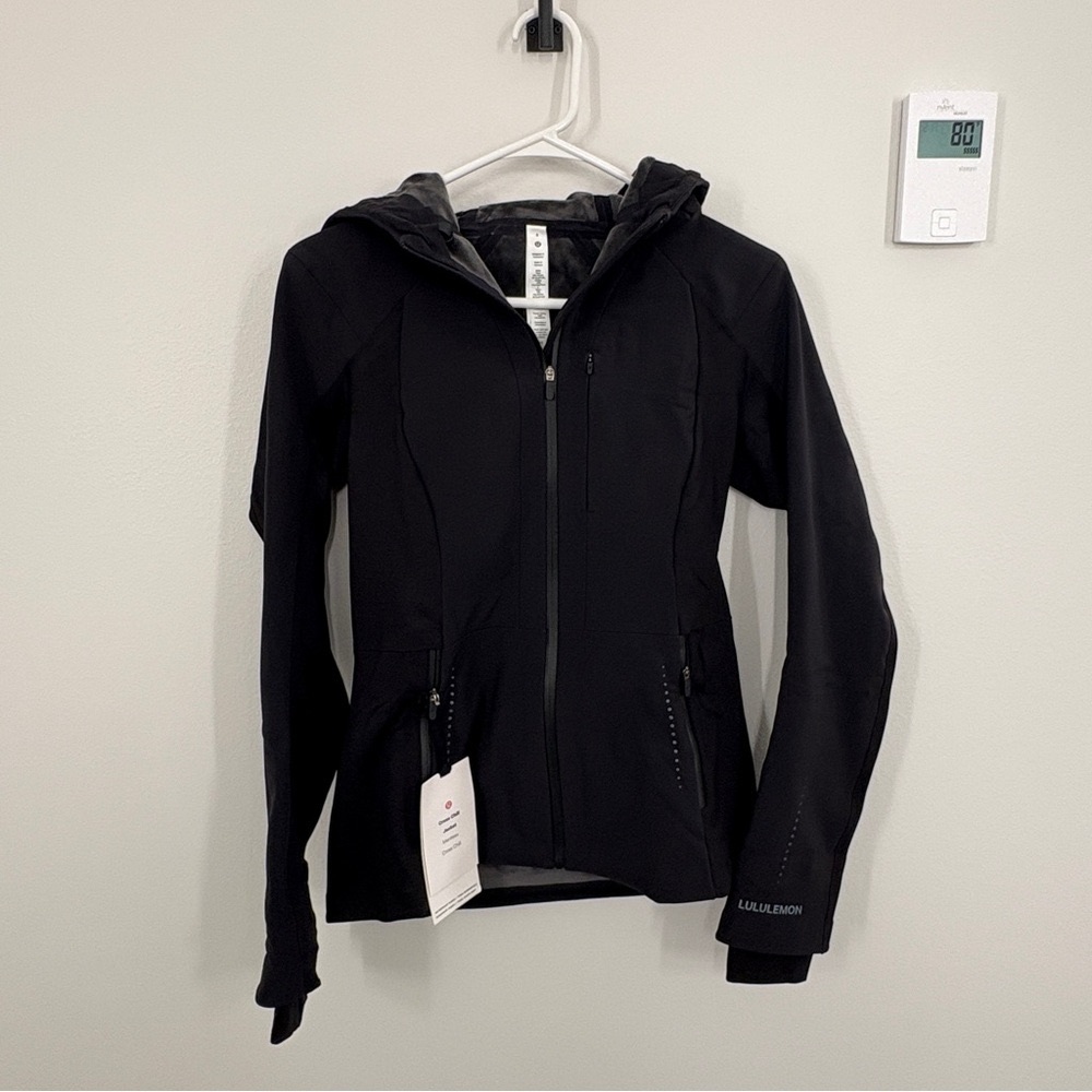 NWT Lululemon Cross Chill Jacket